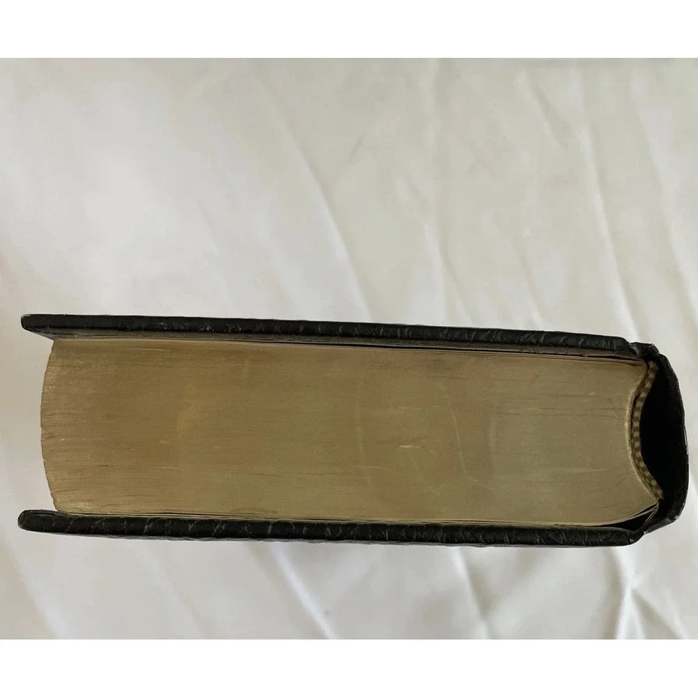 The Key Bible King James Study Edition by Holman (1979, Hardcover) Gold